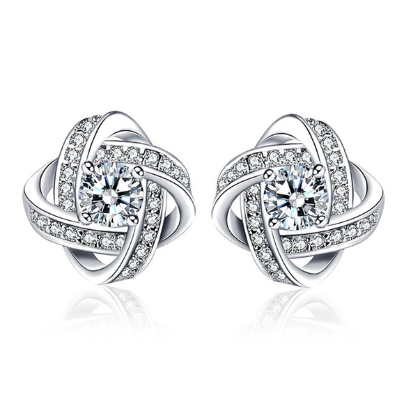 Jewelry - Women's Silver Cubic Zirconia Earrings